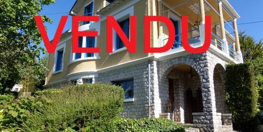 Maison Arts Déco à TRUYES Atypique