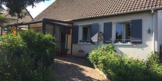 Maison sur sous-sol  (1980) à Truyes